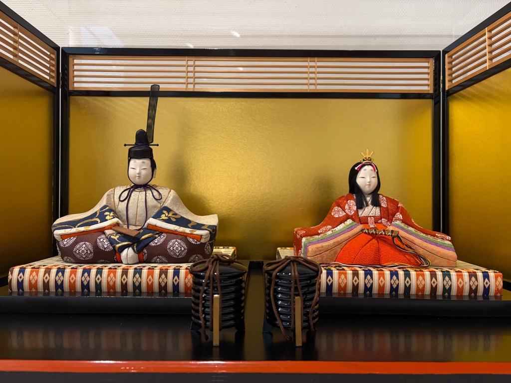 木目込み人形の親王飾り