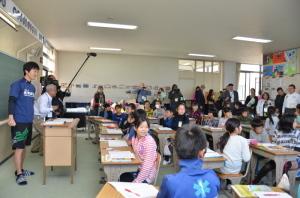 緒川小学校オープンスクールの授業風景の写真