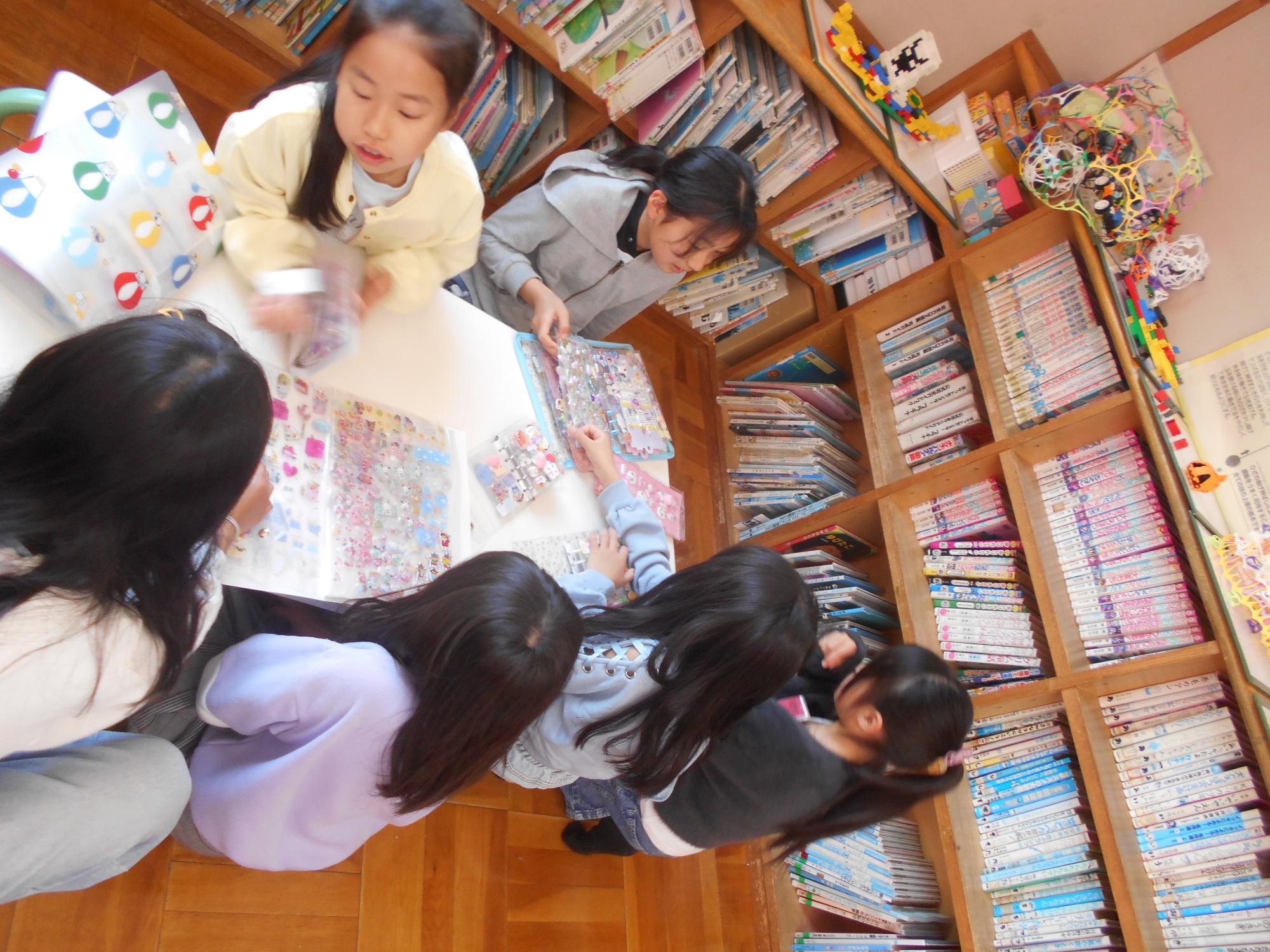 友だちとシール交換