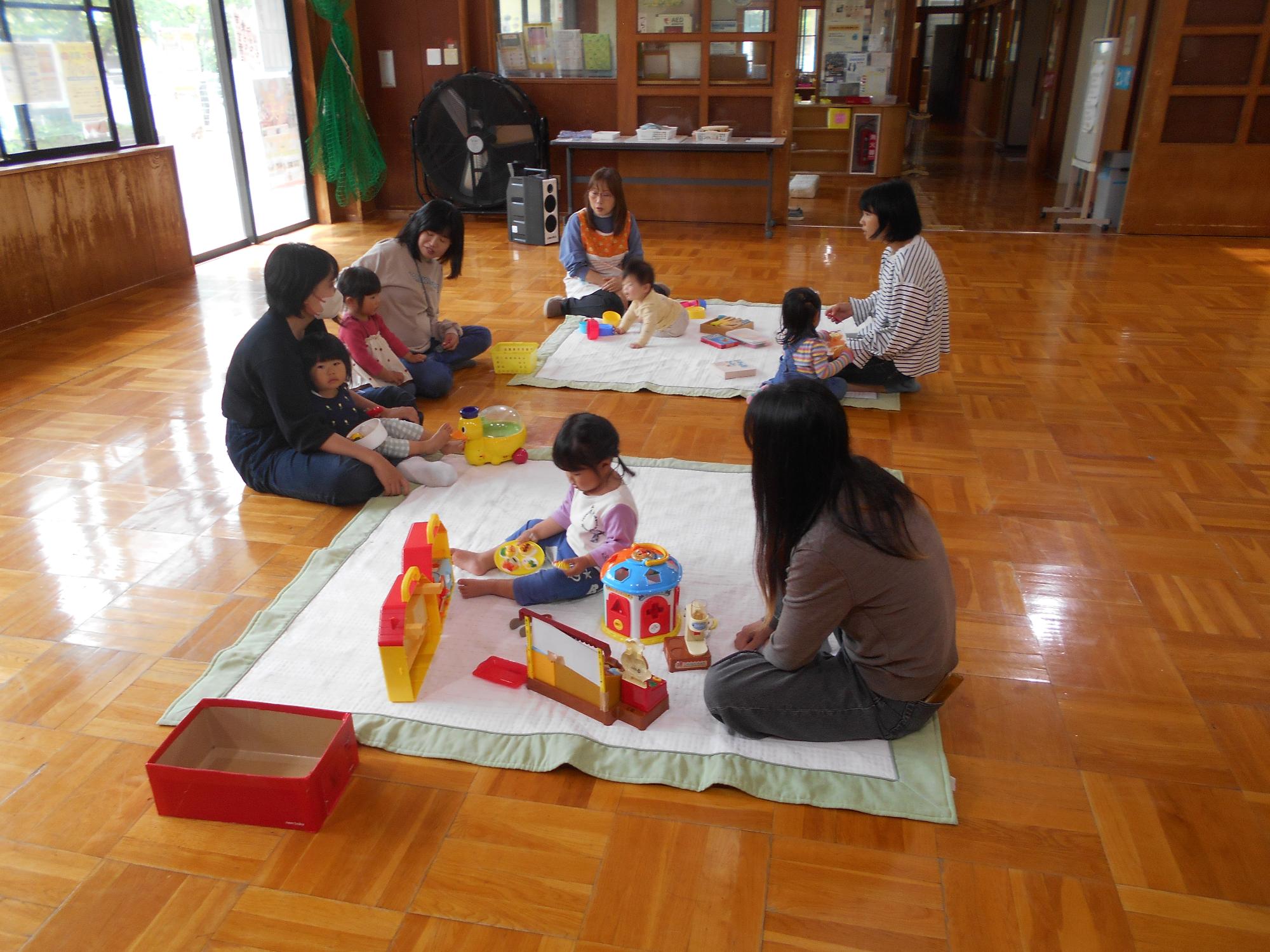 保護者の方と職員の交流