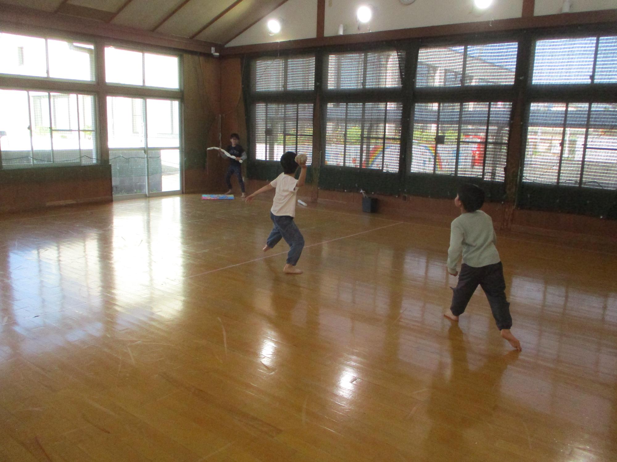 緒川児童館 あそび 野球