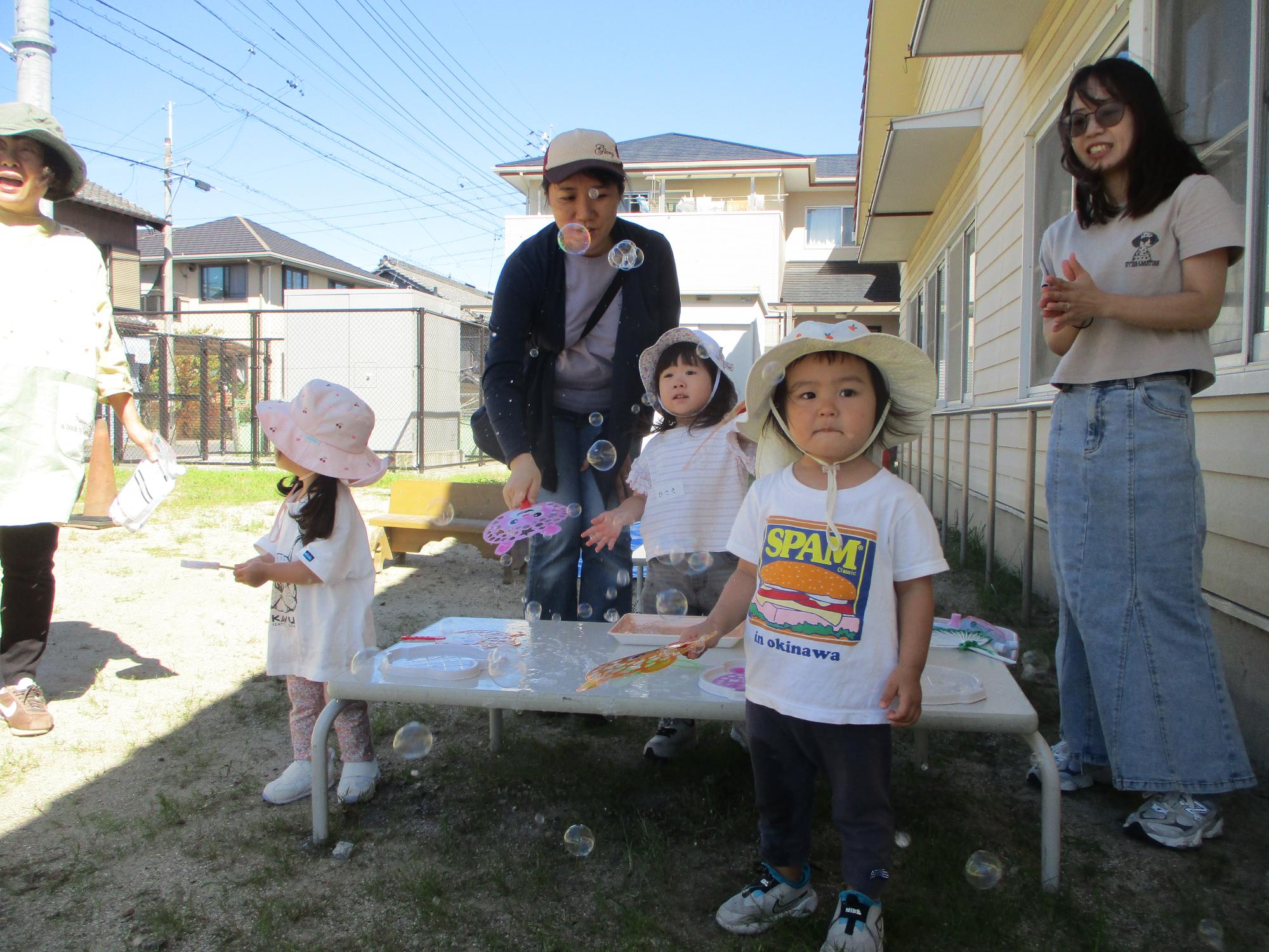 緒川児童館 こあらの日 シャボン玉