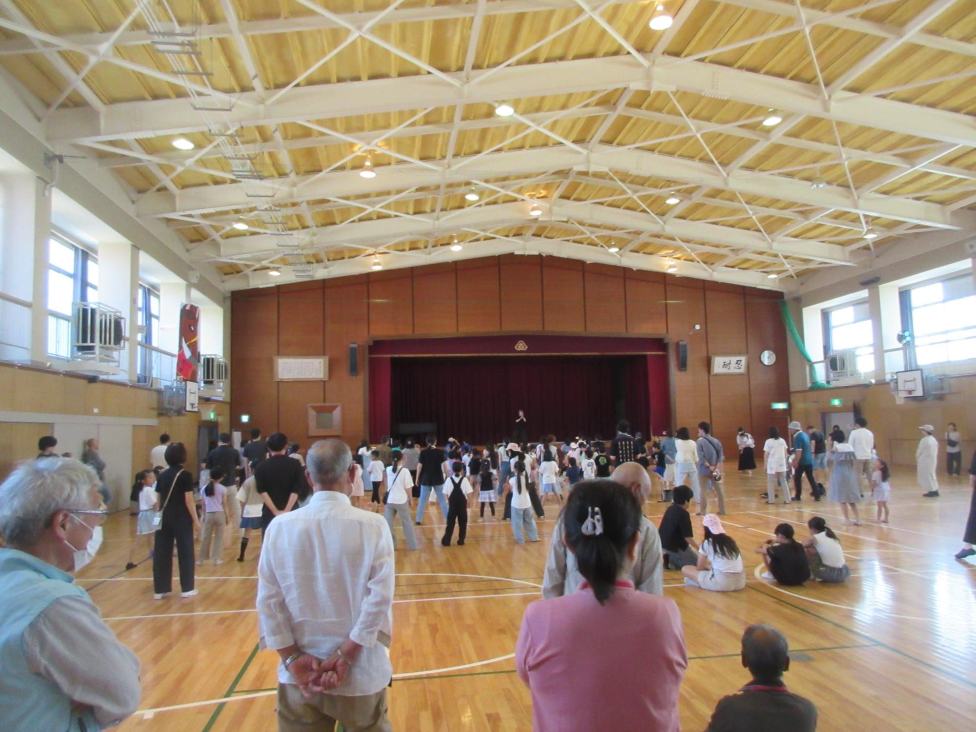 R8morijimaturi6