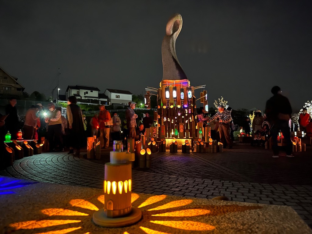 夜桜の竹灯籠宵祭り