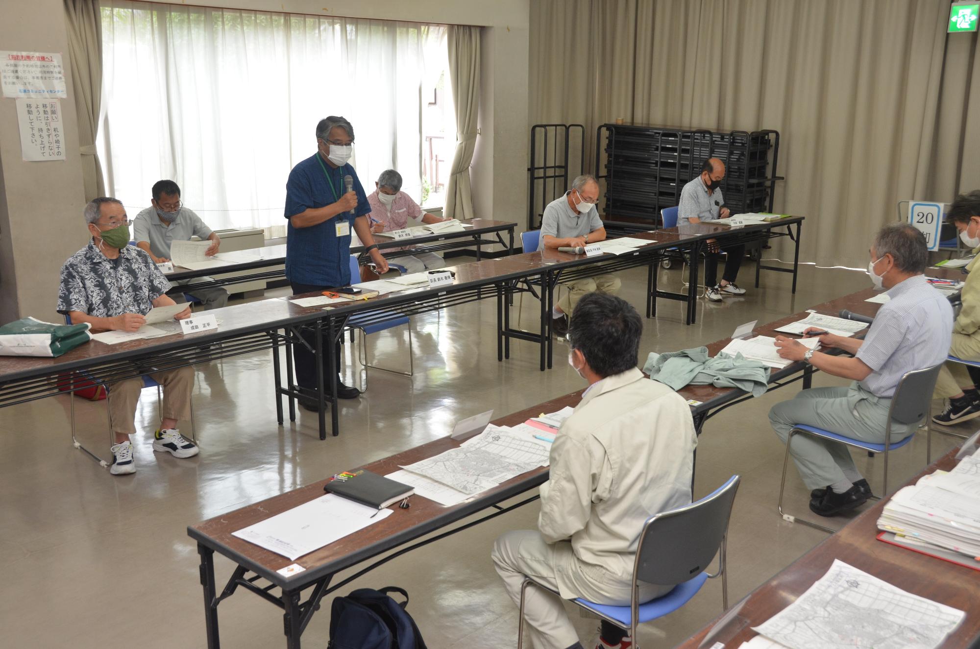 石浜地区の地区実態点検の様子