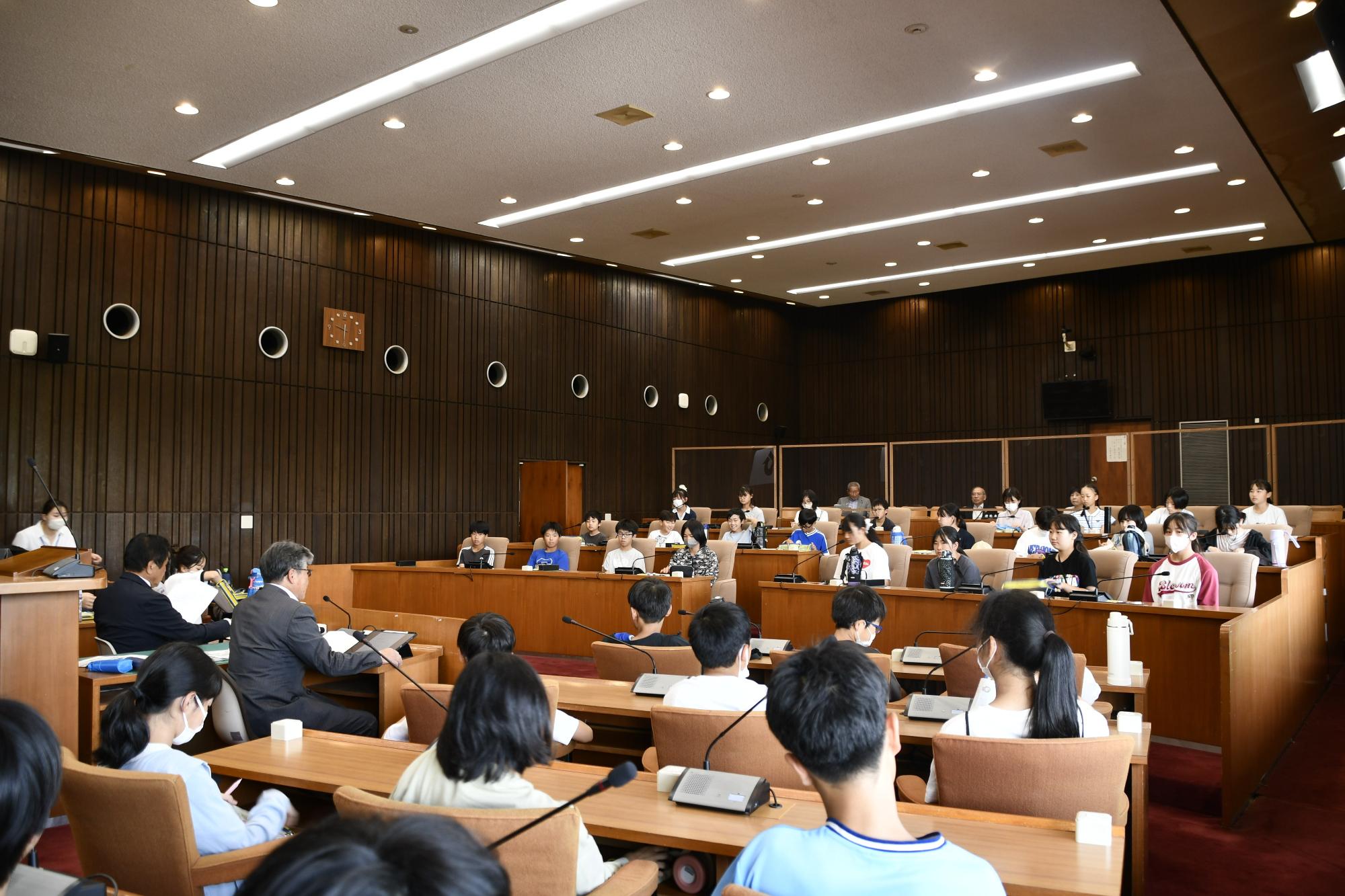 議会体験の様子