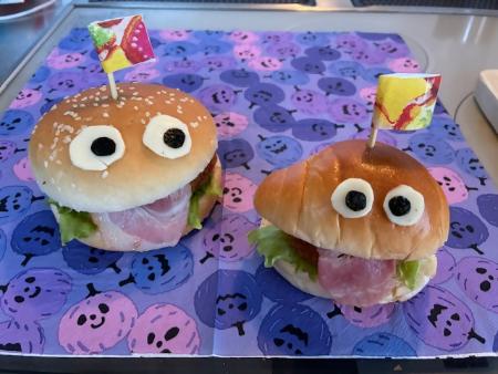 お化けバーガー👻